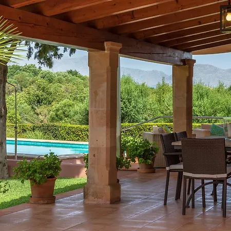 Alzina Villa